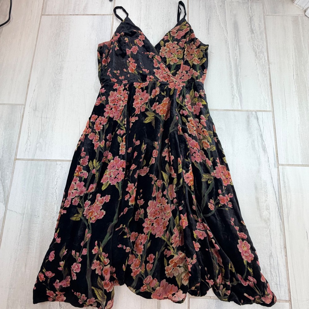 Anthropologie Eri + Ali Black Floral Velvet Midi Dress Size 14 D52599